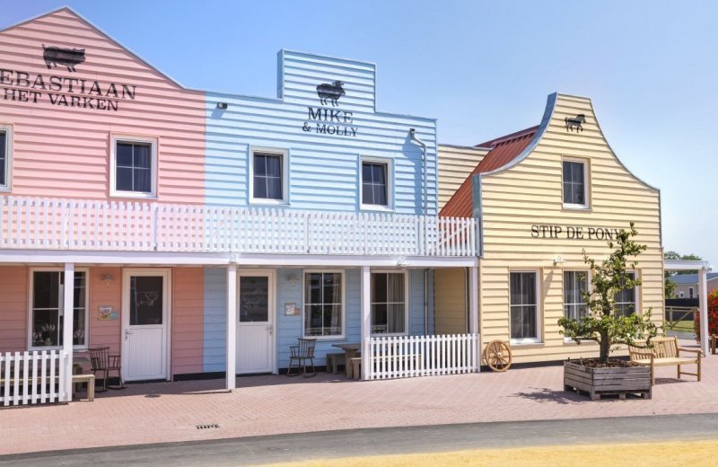 Dorpsstraat (8 Personen)