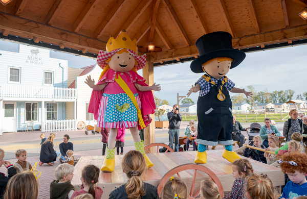 Unterhaltung f&uuml;r die Kinder beim Glamping in Holland bei Molenwaard